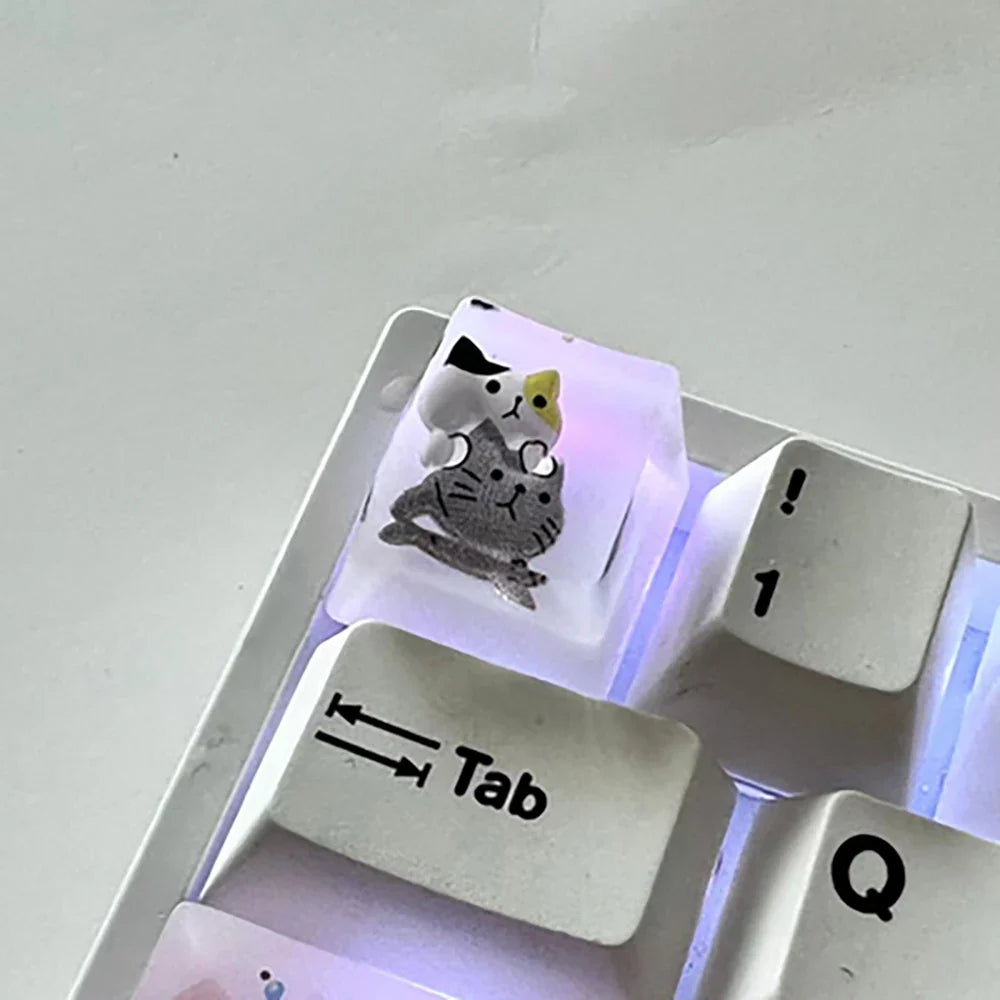 1Pcs Cute Panda Pattern Keycap Resin Handmade Decoration Personality Esc R4 OEM Cute key cap mold Keycap for Mechanical Keyboard