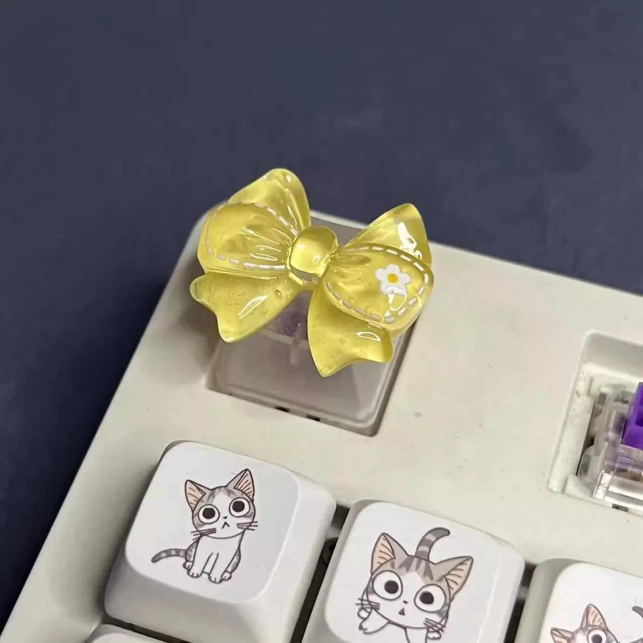 Personalized Translucent Bow Keycap Creative Mechanical Keyboard With Pink And Blue Keycap Accessories Added
