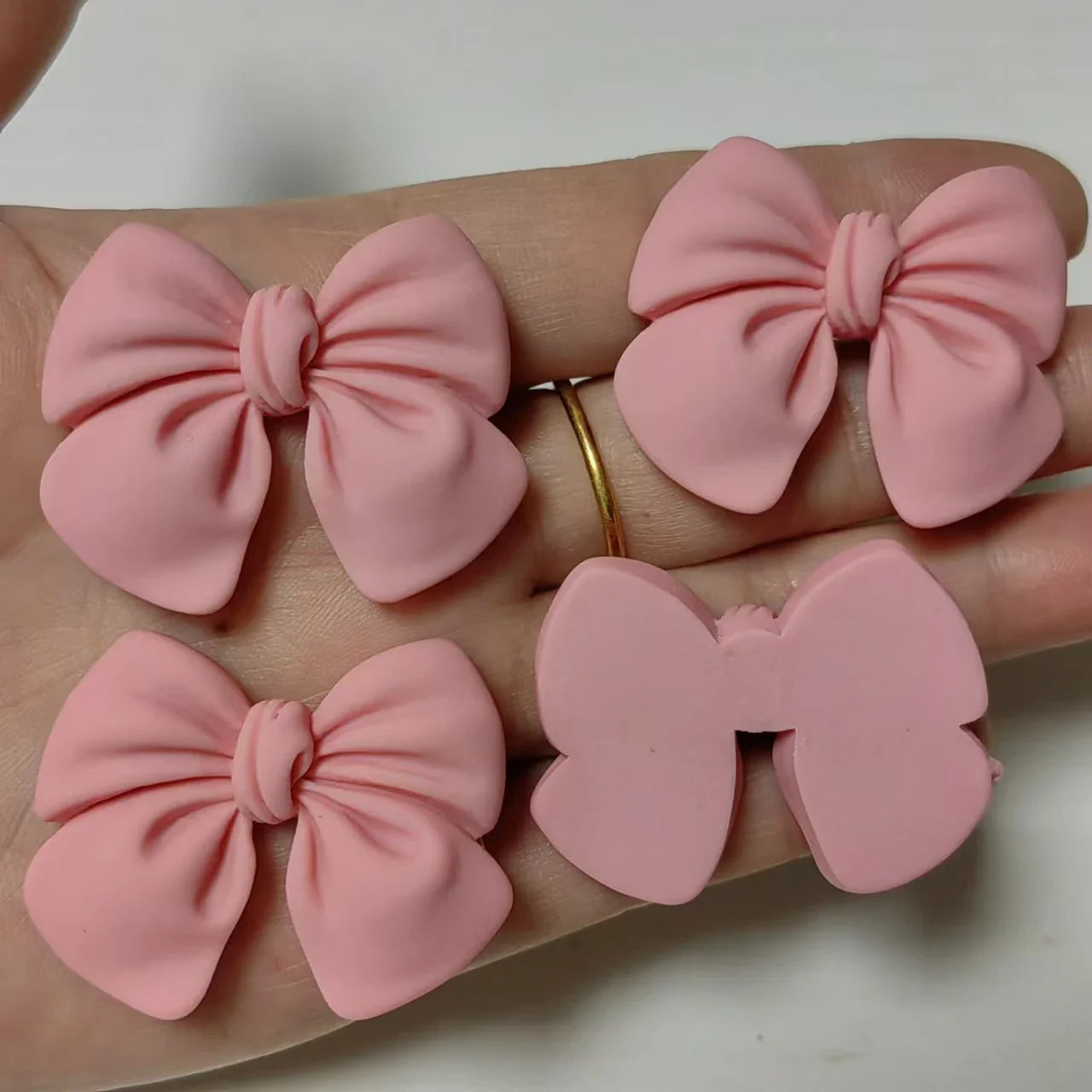 5Pcs Kawaii Pink Rose Red Purple Blue Matte Texture Flatback Large Bow 3D Handcraft Junk Phone Case Car Decorations Charm Supply