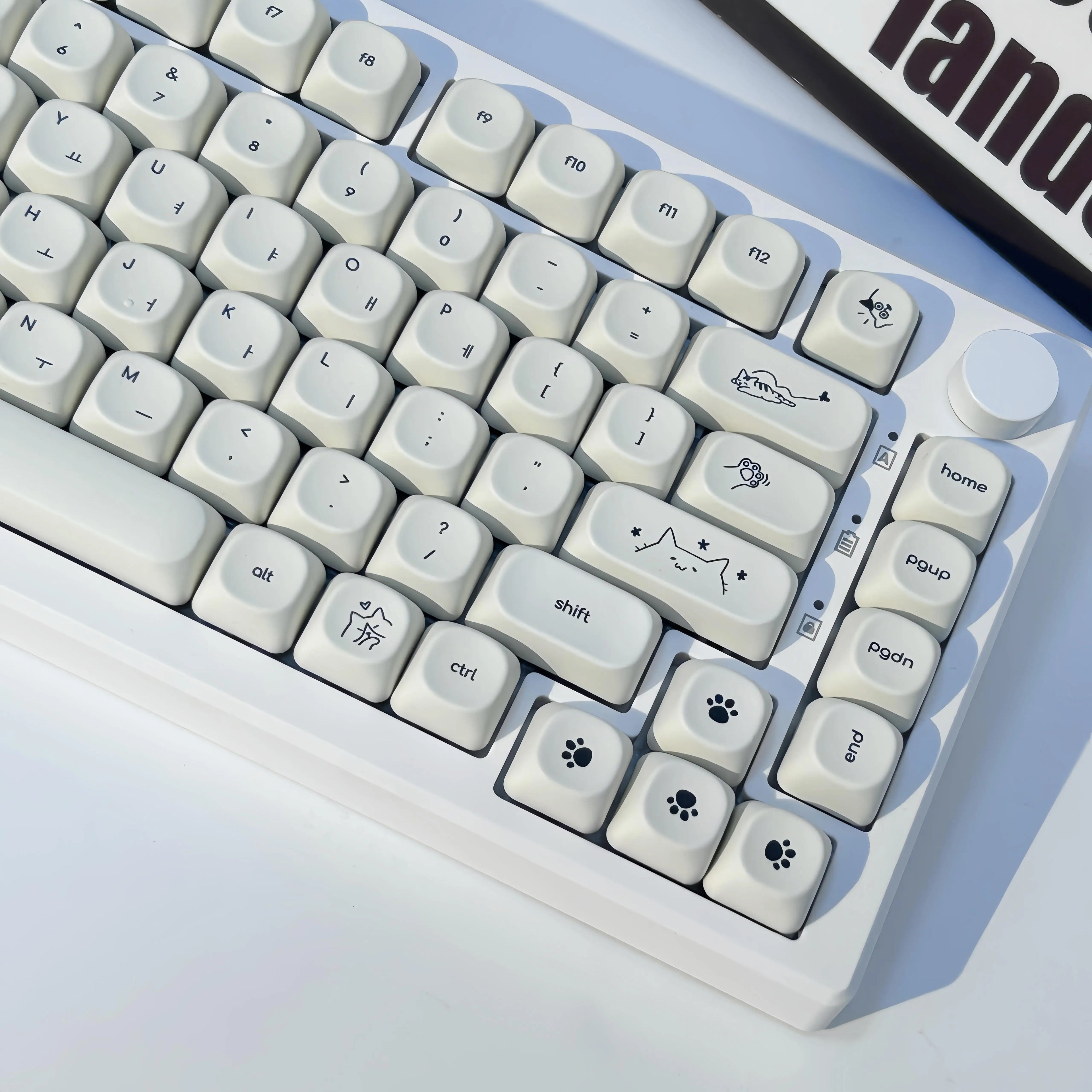 Simple Milky White Cute Cat Theme Keycap 124Keys PBT Sublimation MOA Profile Round Ball Caps Korean Mechanical Keyboard Keycaps